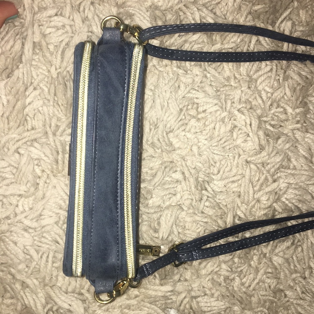 Purse - Picture 2 of 4